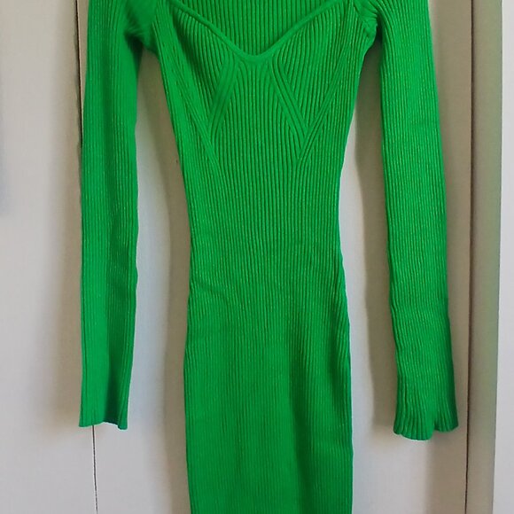 H&M green midi dress - Picture 2 of 6